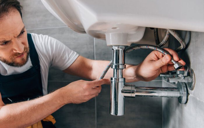 Top Questions to Ask Before Hiring a Plumber